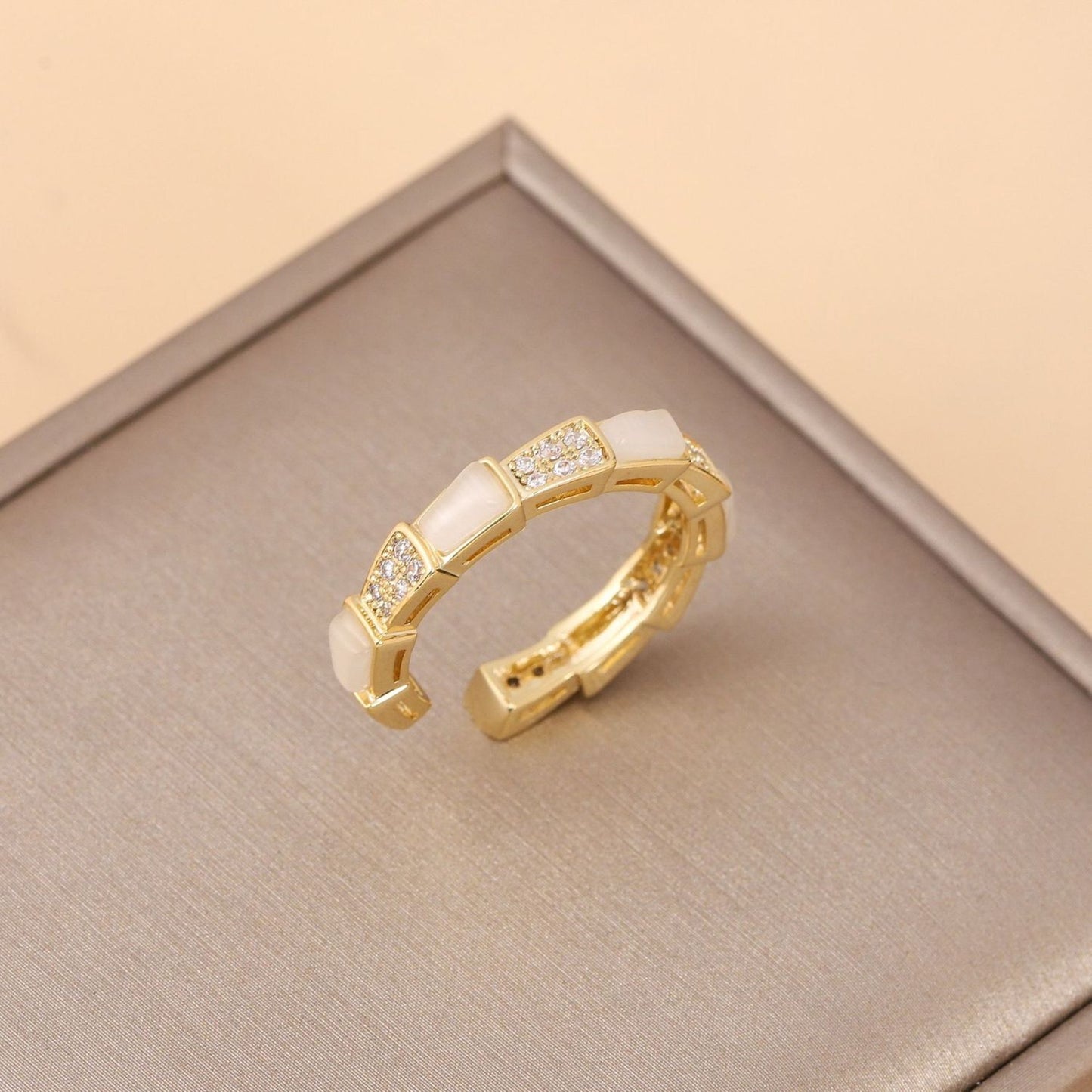 R27.Light luxury zircon open ring