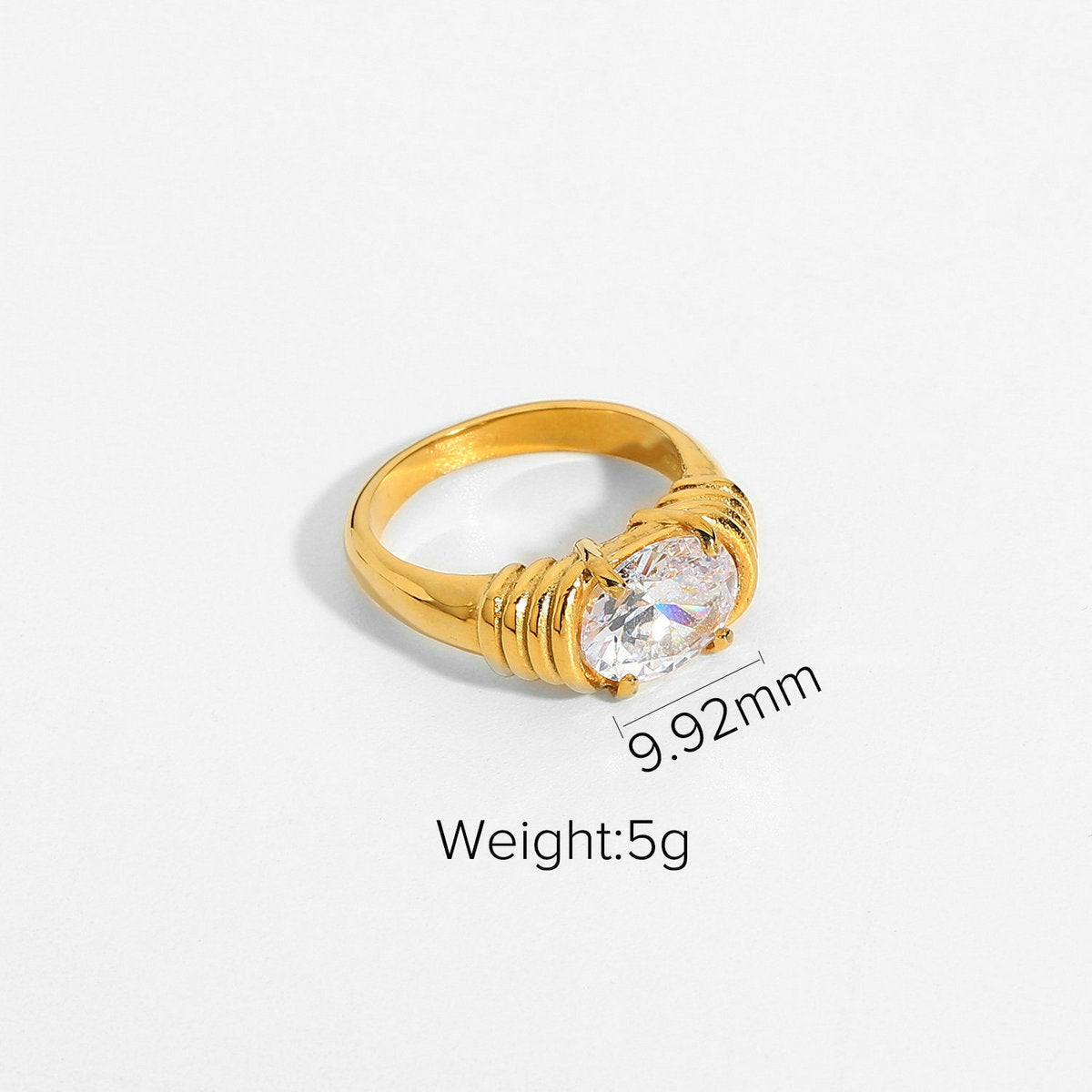 18K Gold Exquisite Atmospheric Inlaid Zircon Design Ring