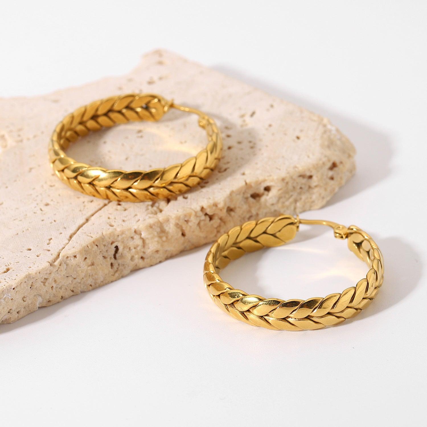 E19.18K Gold Wheat Ear Geometric Pop Earrings - Elle Royal Jewelry