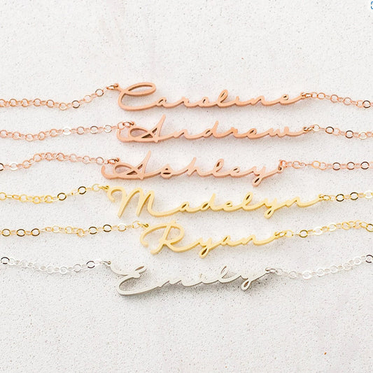 Fashionable Customizable Letter Name Necklace