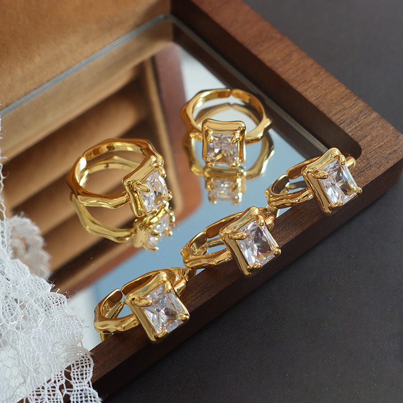 Fashionable and versatile geometric zircon square frame ring