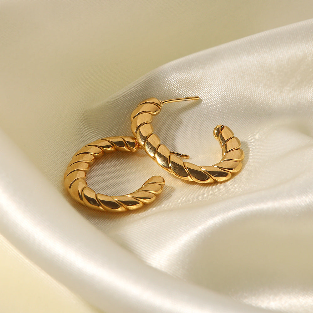 18K gold-plated C-shaped twist all-match earrings