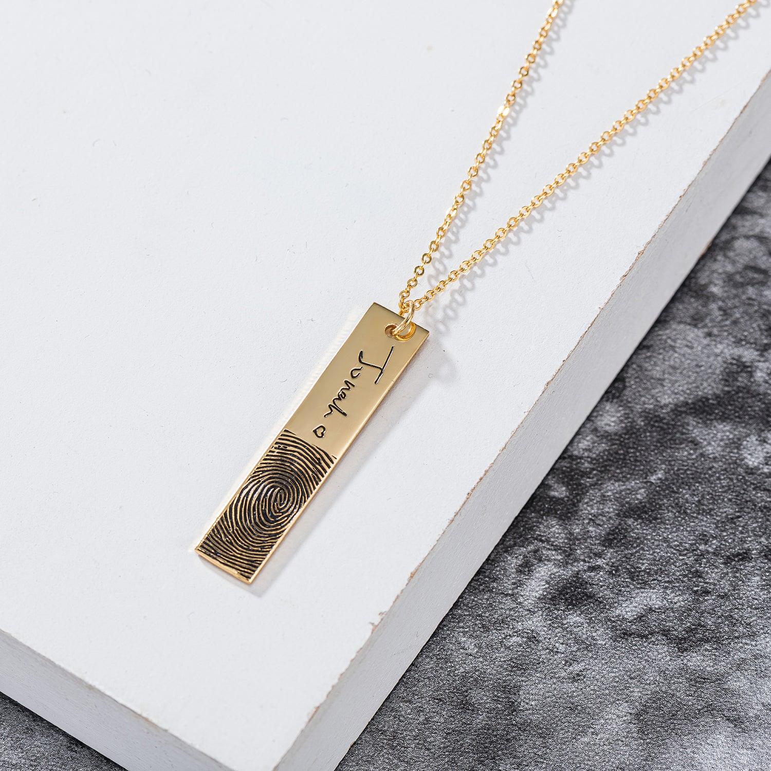 N10.Rectangular Simple Handwritten Signature Engraved Necklace - Elle Royal Jewelry