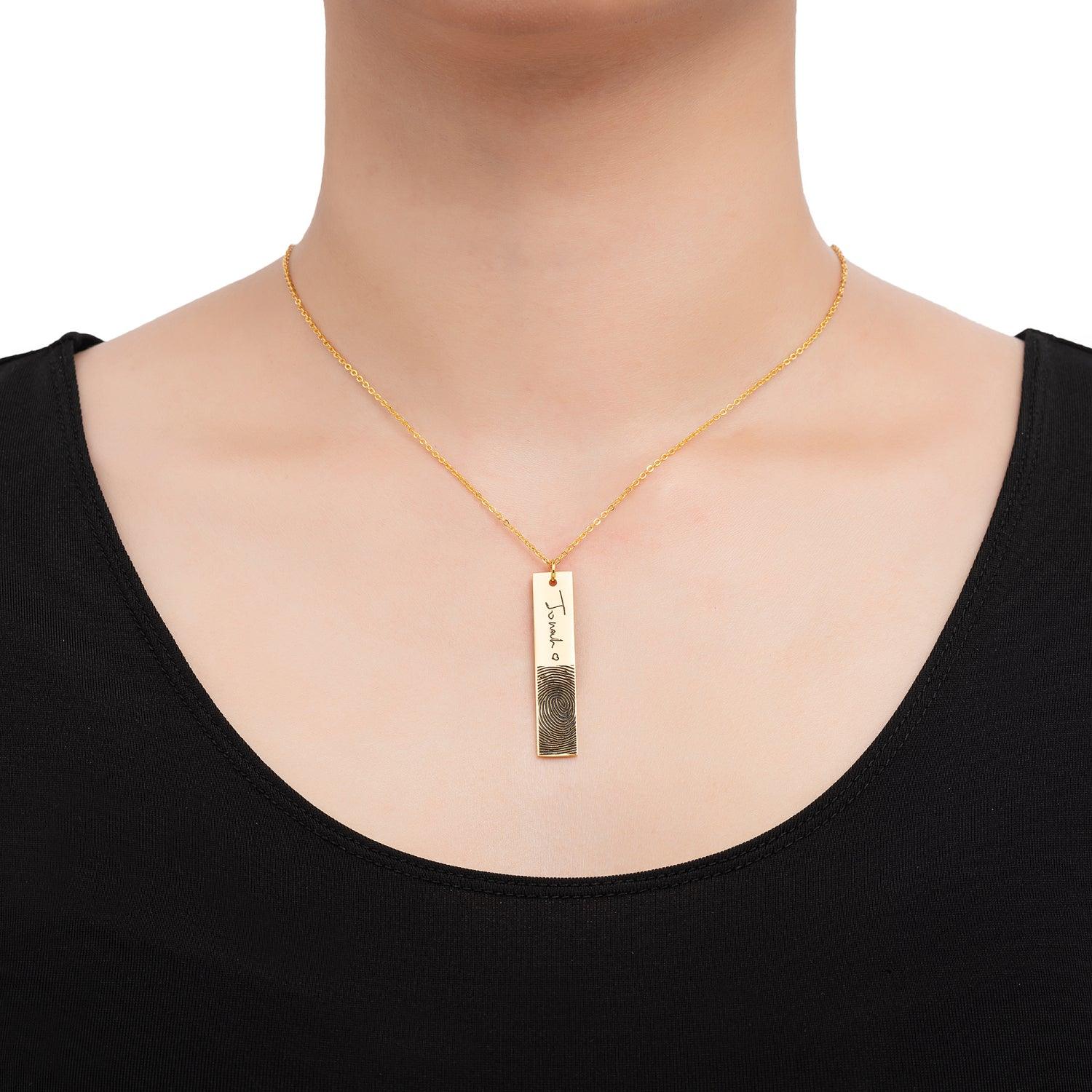 N10.Rectangular Simple Handwritten Signature Engraved Necklace - Elle Royal Jewelry