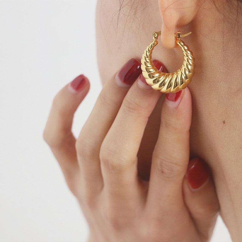 E13.Croissant Earrings - Elle Royal Jewelry