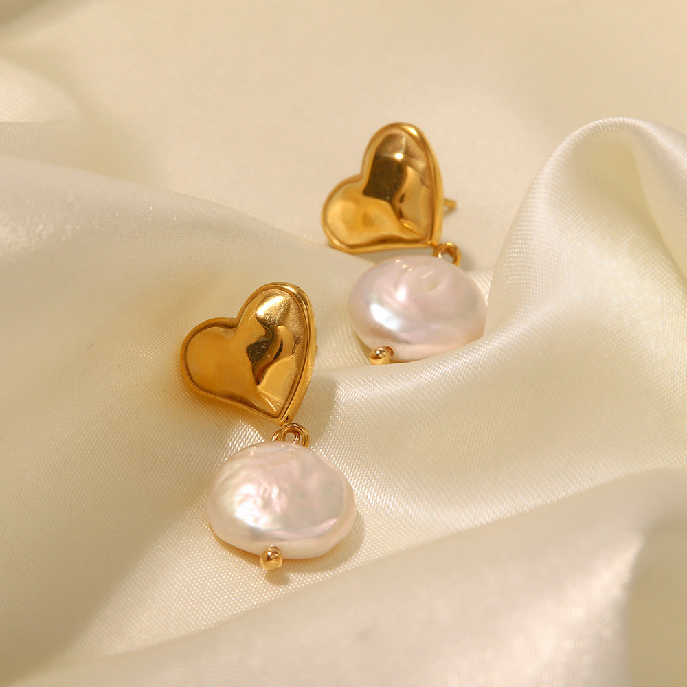 18K Gold Light Luxury Retro Style Heart with Baroque Pearl Design Pendant Earrings