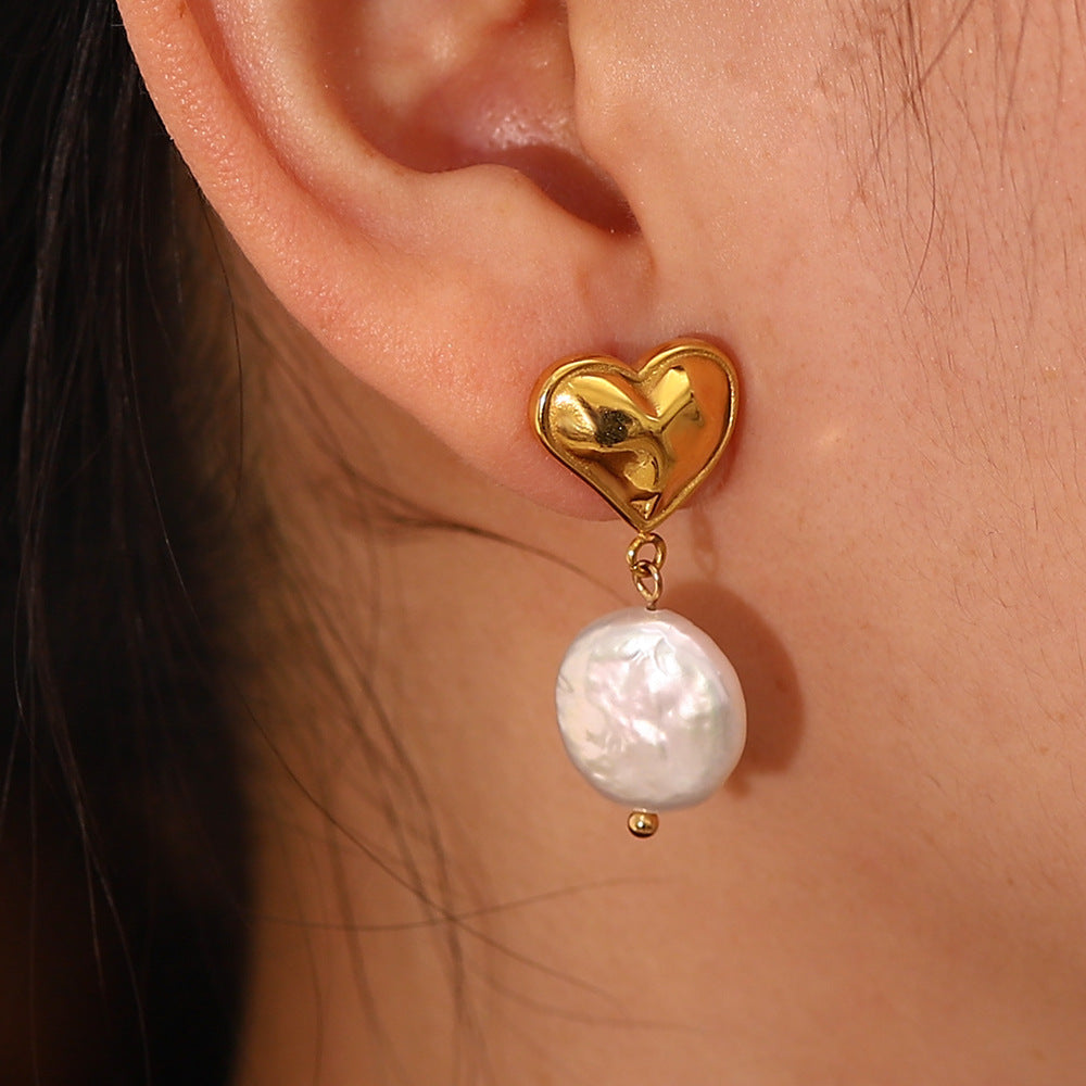 18K Gold Light Luxury Retro Style Heart with Baroque Pearl Design Pendant Earrings