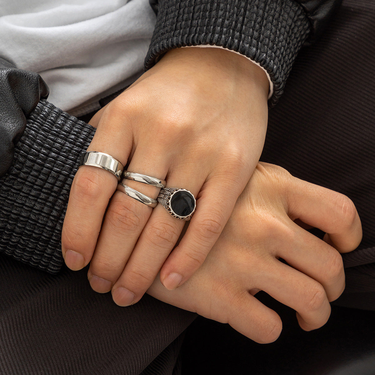 Men Light luxury ring