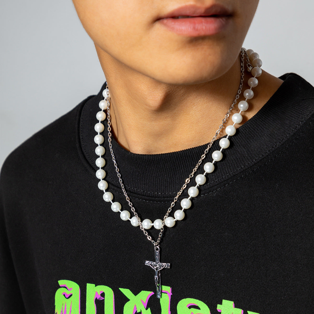 Men Classic simple stacked cross design with pearl all-match necklace