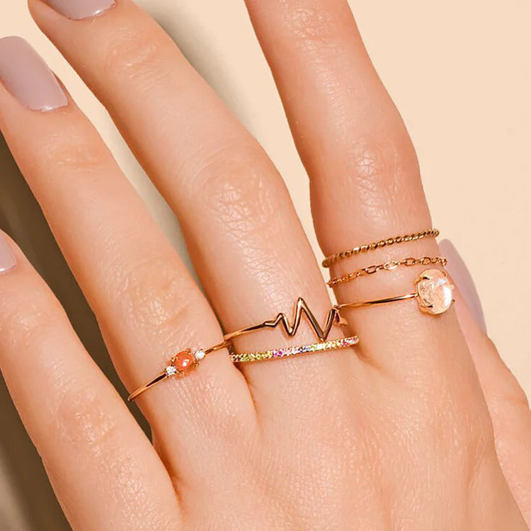 Versatile 18K Gold Plated Heartbeat Ring