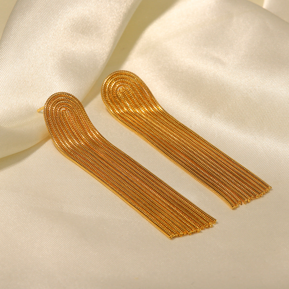 18k Gold Fashion Simple Tassel Design Versatile Earrings