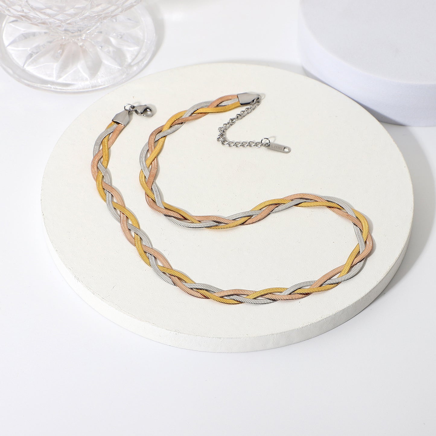 N40.Three Strand Snake Chain Necklace